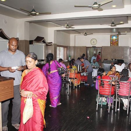 Sivamurugan Hotel Kumbakonam Kültér fotó