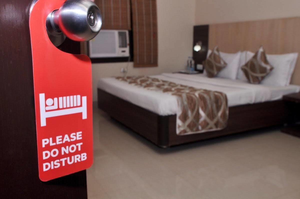 Sivamurugan Hotel Kumbakonam Kültér fotó